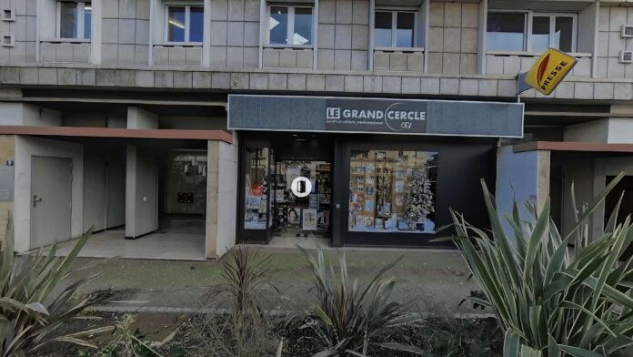 Virtual Tour nr.13 - Librairie Le Grand Cercle (Book Store in Saint-Gratien)